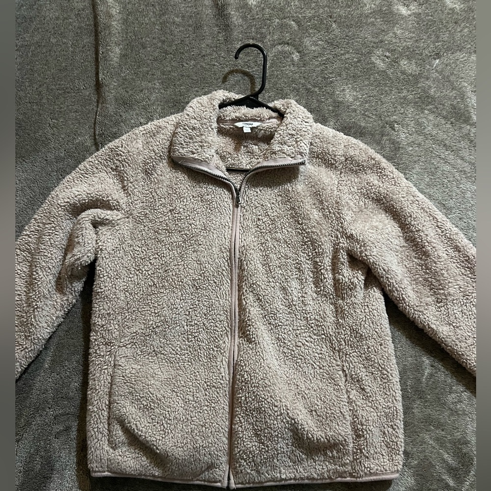 Light pink fuzzy jacket